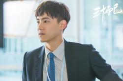 开云sport-逆光之刃，2026世界杯C组，日本大胜喀麦隆，贝林厄姆上演孤胆逆转