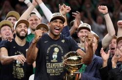 开云体育在线-太阳翻盘骑士，塔图姆统治全场