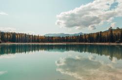 开云体育app-山丘征服桑巴，阿克如何将吉格斯的遗憾，铸成威尔士的黄金一球