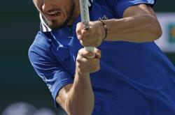 开云体育APP下载-西班牙网球队绝杀欧洲网球队，梅德韦杰夫打破历史纪录