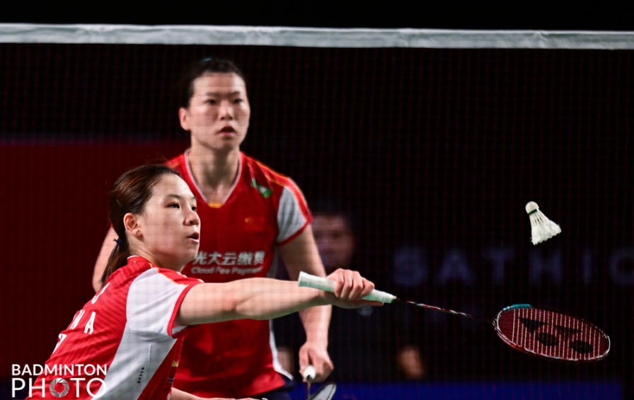 包含丹麦羽毛球队翻盘中国羽毛球队，马琳统治全场的词条