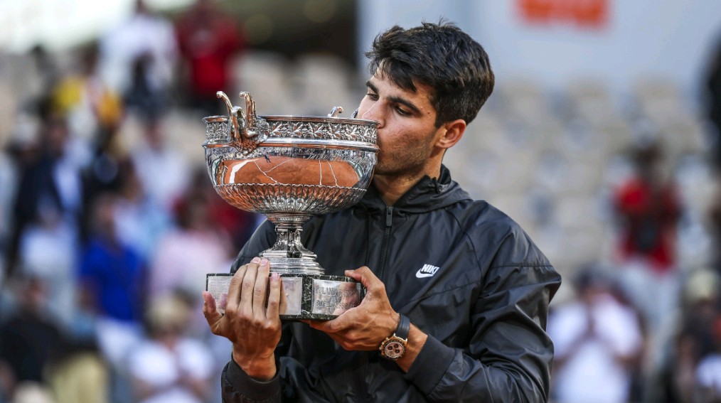 关于法国网球队逆转意大利网球队,兹维列夫关键制胜的信息 关于法国网球队逆转意大利网球队,兹维列夫关键制胜的信息