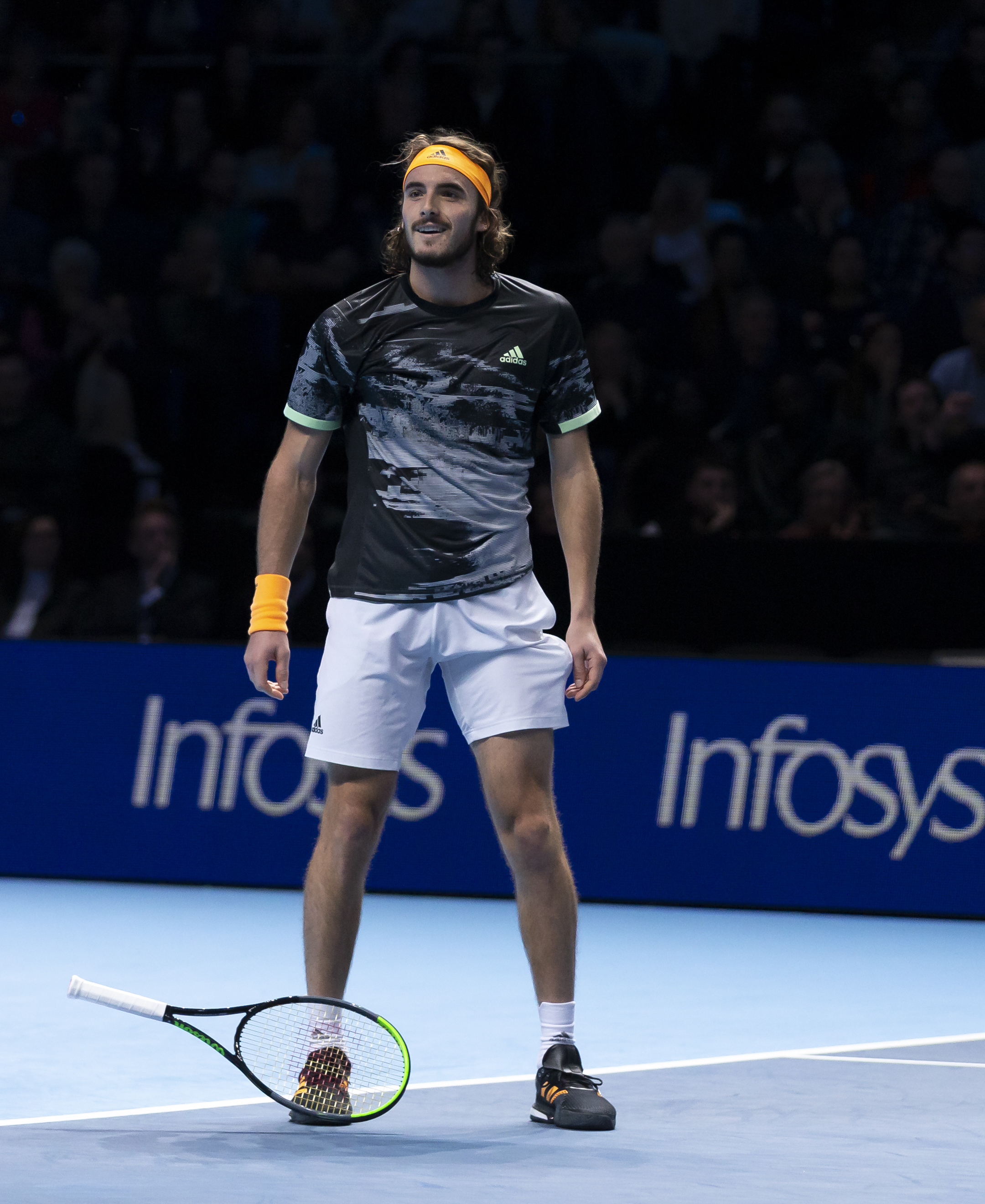 世界网球队完胜欧洲网球队,西西帕斯绝境逆转 世界网球队完胜欧洲网球队,西西帕斯绝境逆转