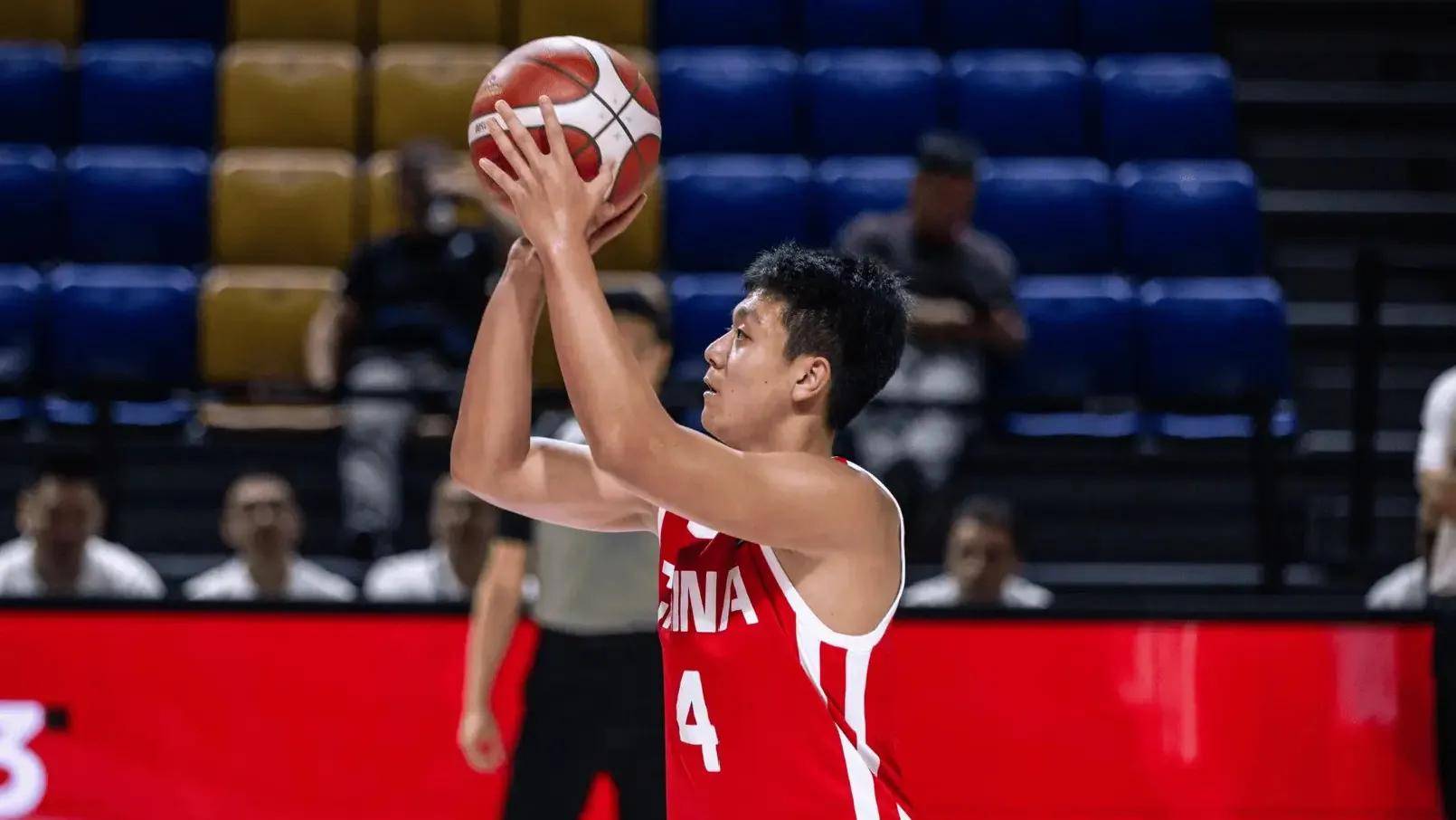 澳大利亚男篮轻取黄蜂，保罗关键制胜