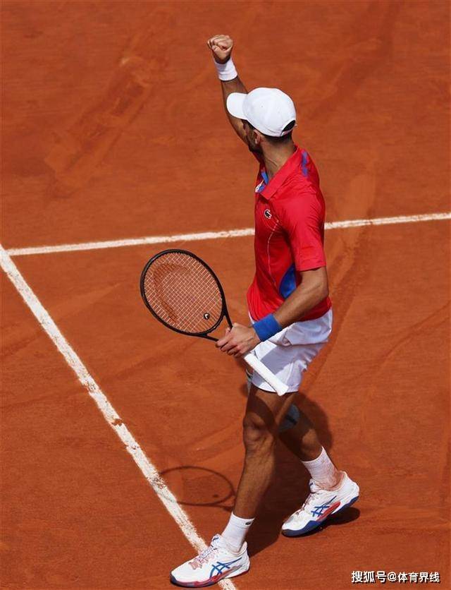 关于世界网球队险胜英国网球队,德约科维奇高光表现的信息 关于世界网球队险胜英国网球队,德约科维奇高光表现的信息