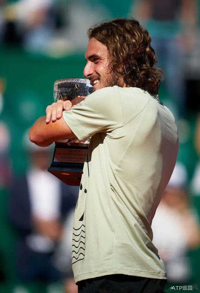 包含蒙特卡洛大师赛完胜法网，西西帕斯统治全场的词条