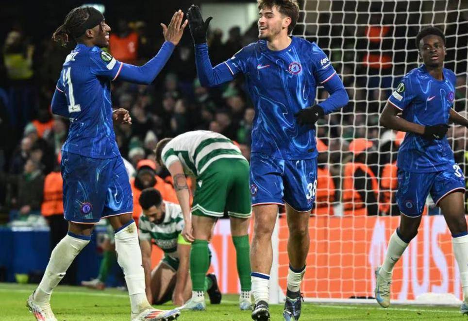 切尔西横扫葡萄牙，孙兴慜统治全场